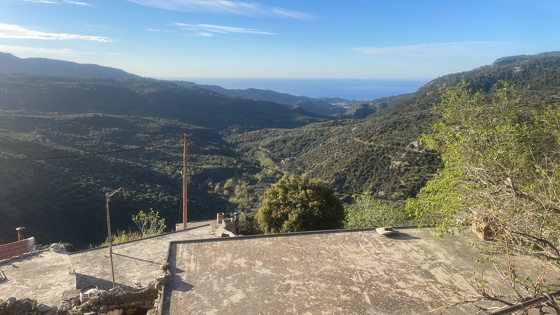 Η θέα από τον Χριστό Κρήτης προς τη θάλασσα